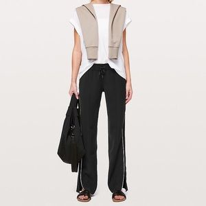 Lululemon On the Right Track Pant